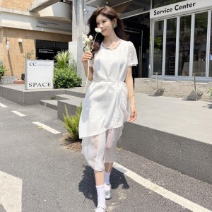 SG1191款2025夏季新款轻奢高级感中长款连衣裙女韩版系带收腰显瘦裙子（内衬下摆拼接设计，领口仿玉石装饰）