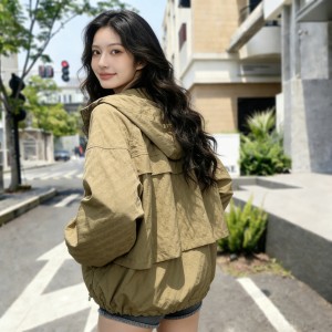 SG1207款2026春装新品短款女士宽松时尚短款设计感超好看提花连帽短外套